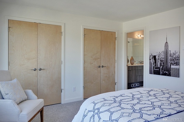 10. Bedroom.jpg