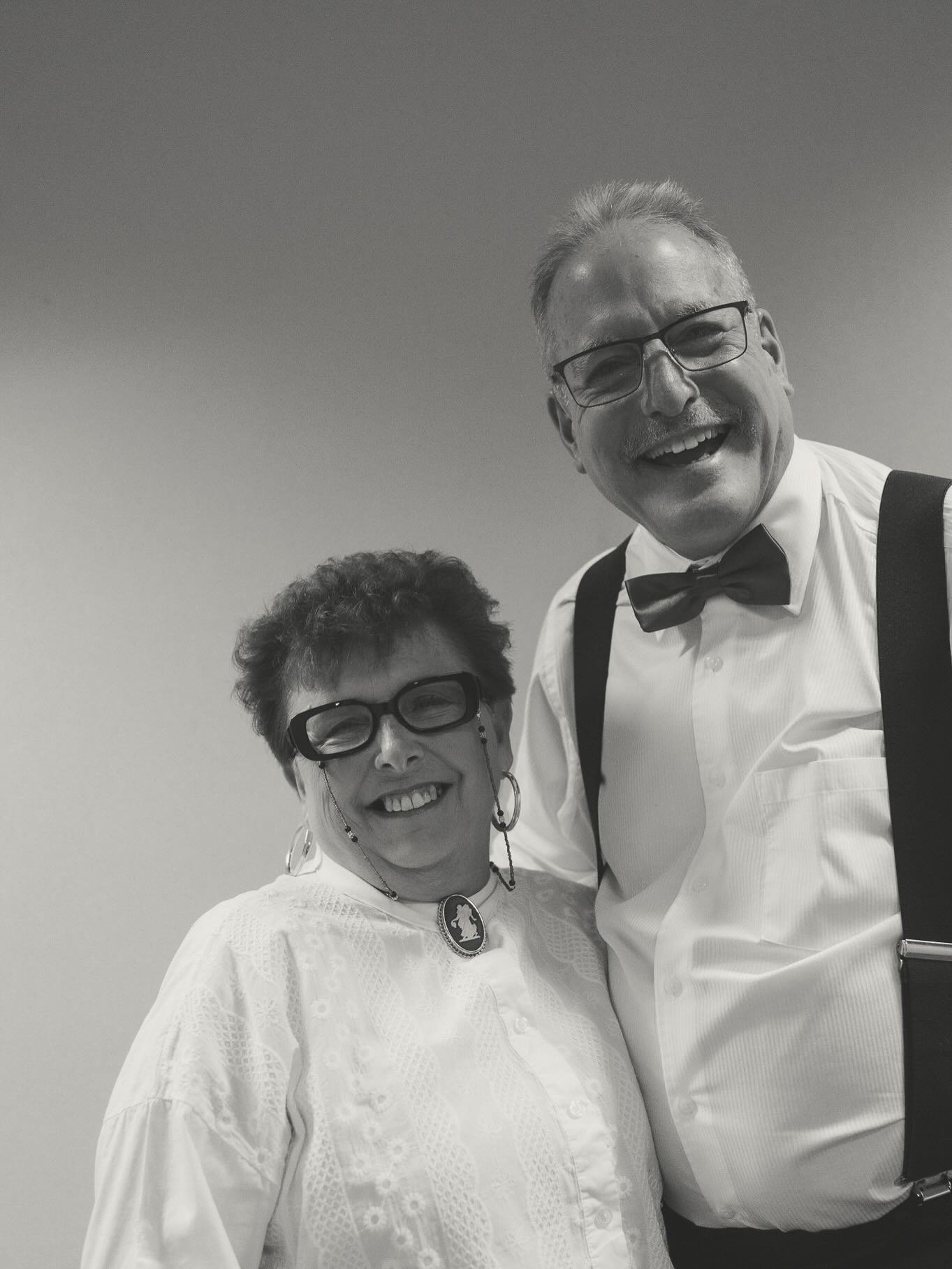 ✨🤫 Okay&hellip;were spilling a tiny secret 🤫✨

Bright &amp; Bold has added some more behind-the-scenes magic with our &ldquo;secret ushers&rdquo; who are bringing a little vintage charm with them. Don&rsquo;t worry, the real ushers are still very m