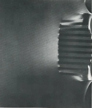 Agostino Bonalumi, Blu, 1971.jpeg