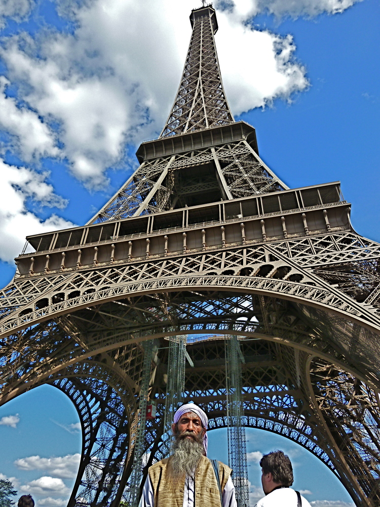  Khaibar Fakir, one of the most respectable villagers and fakirs ever met in West Bengal, is discovering Eiffel Tower.&nbsp;  July 2012 