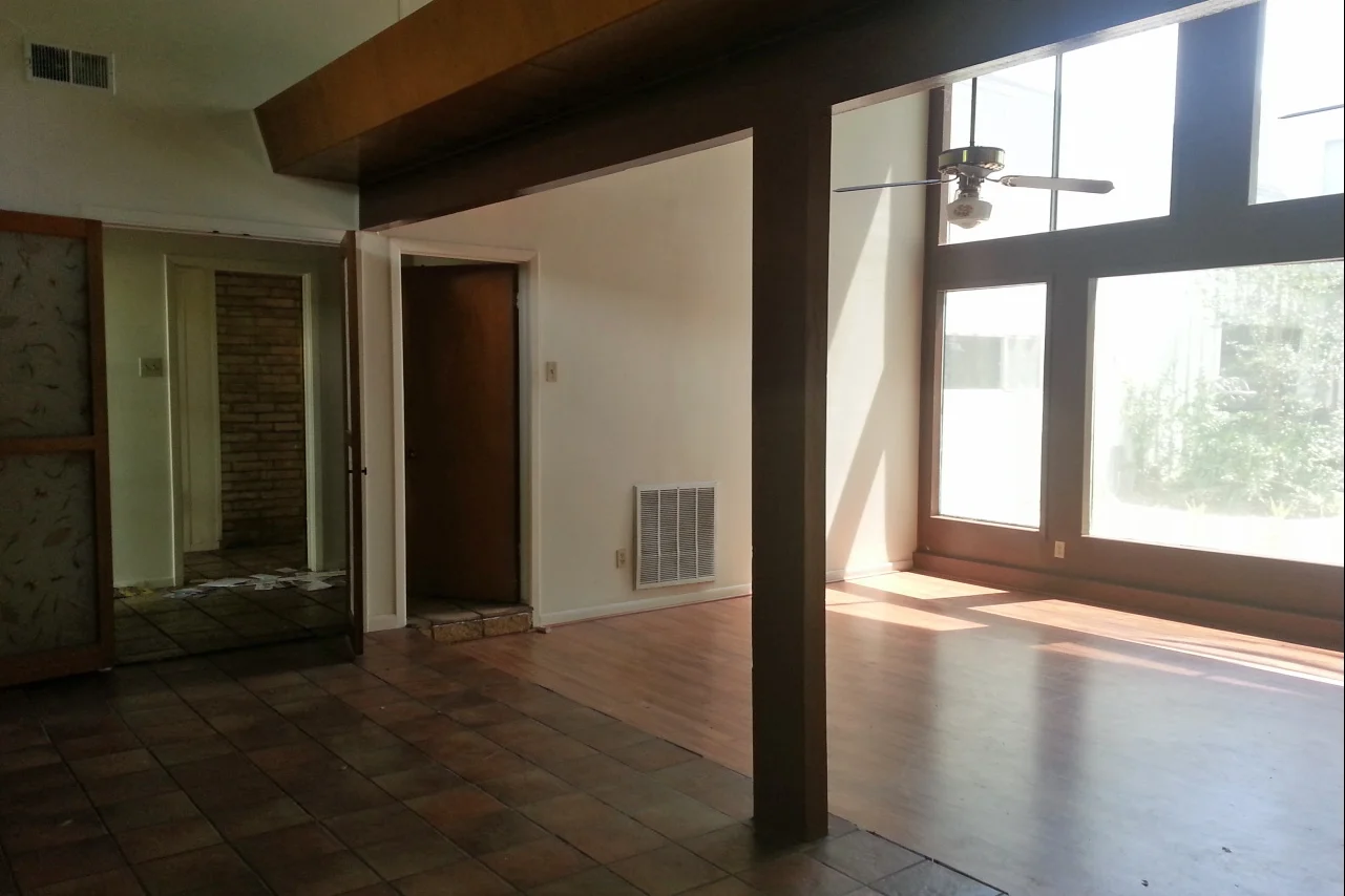 BEFORE living room of Fordshire mid-century designed home in Houston Texas.
