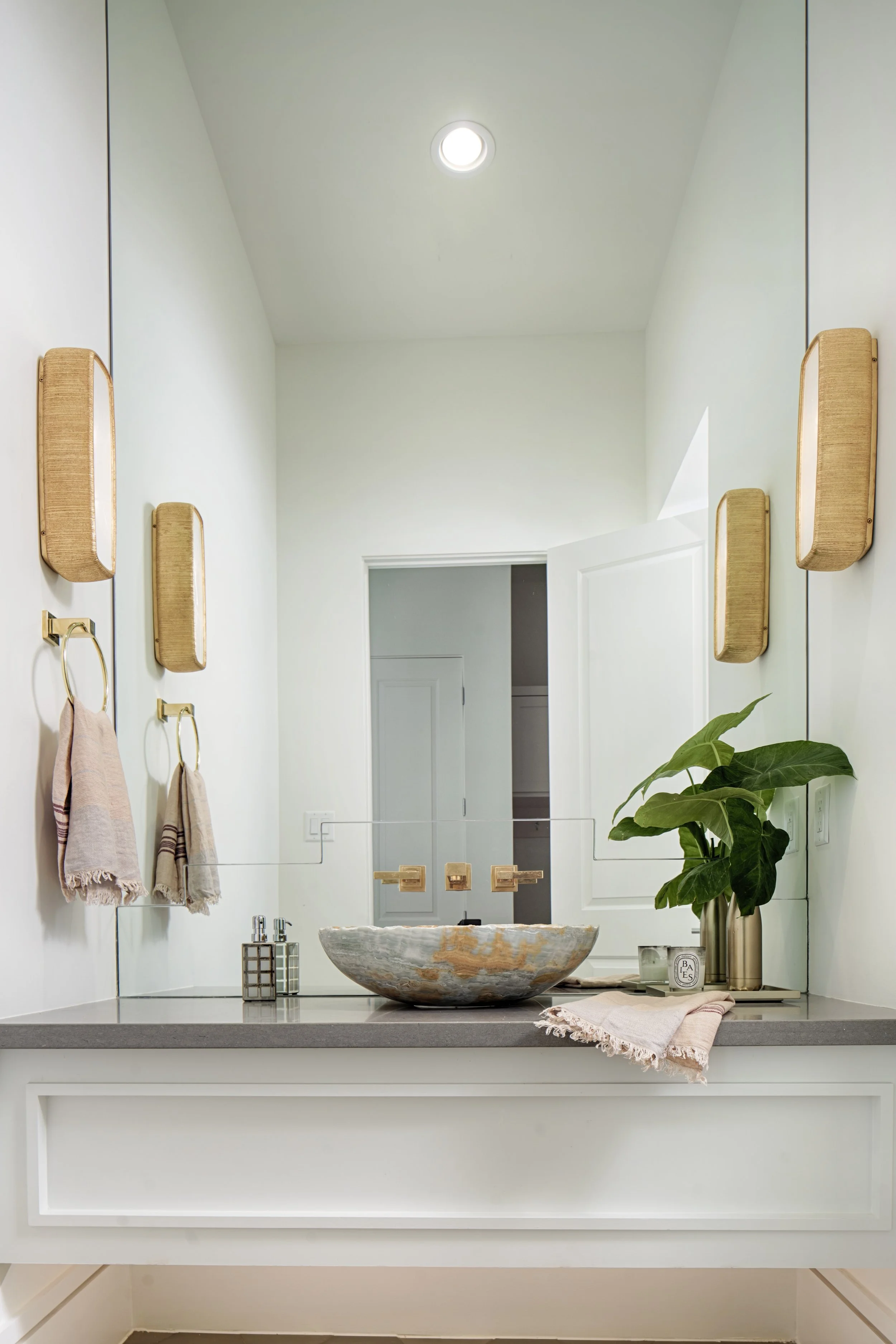 Modern spec home in Denver is designed by celebrity Littleton interior design firm Jamie House Design for builders