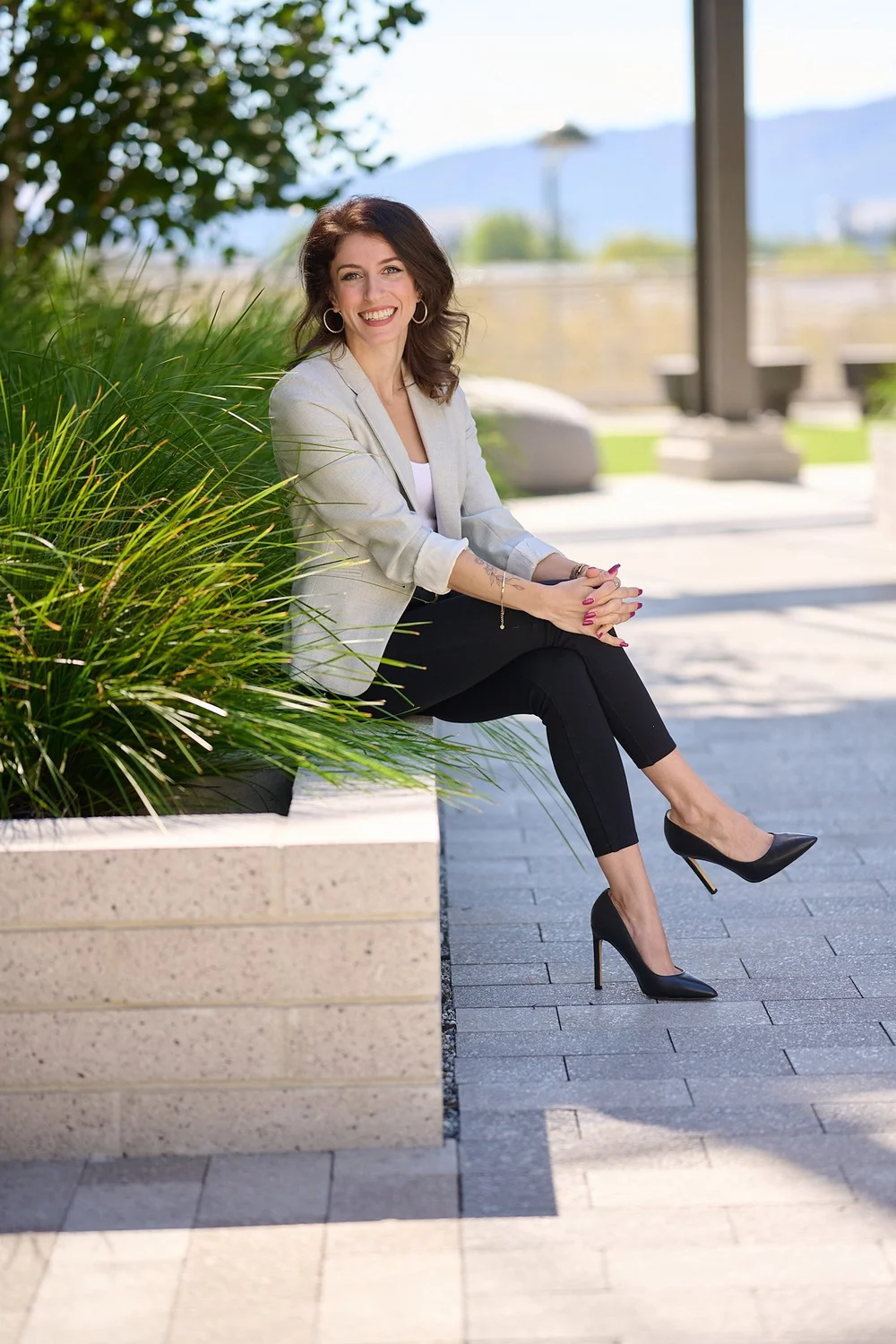 Outdoor personal branding portrait by Bay Area photographer Nina Pomeroy