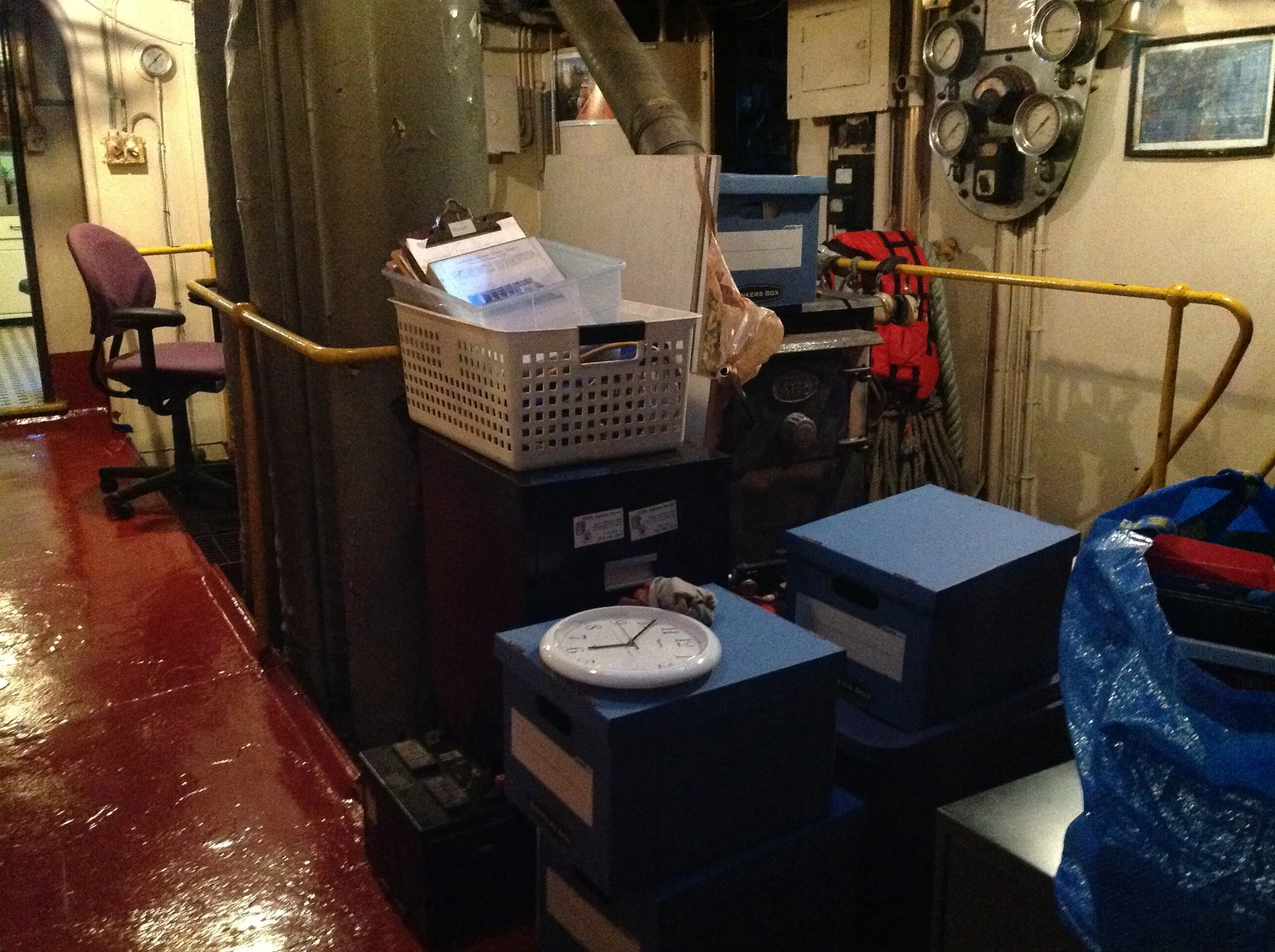 this is the fidley after yesterday's move of office from shore to ship. all t his has to get put away and the fidley deck needs a second coat of paint.