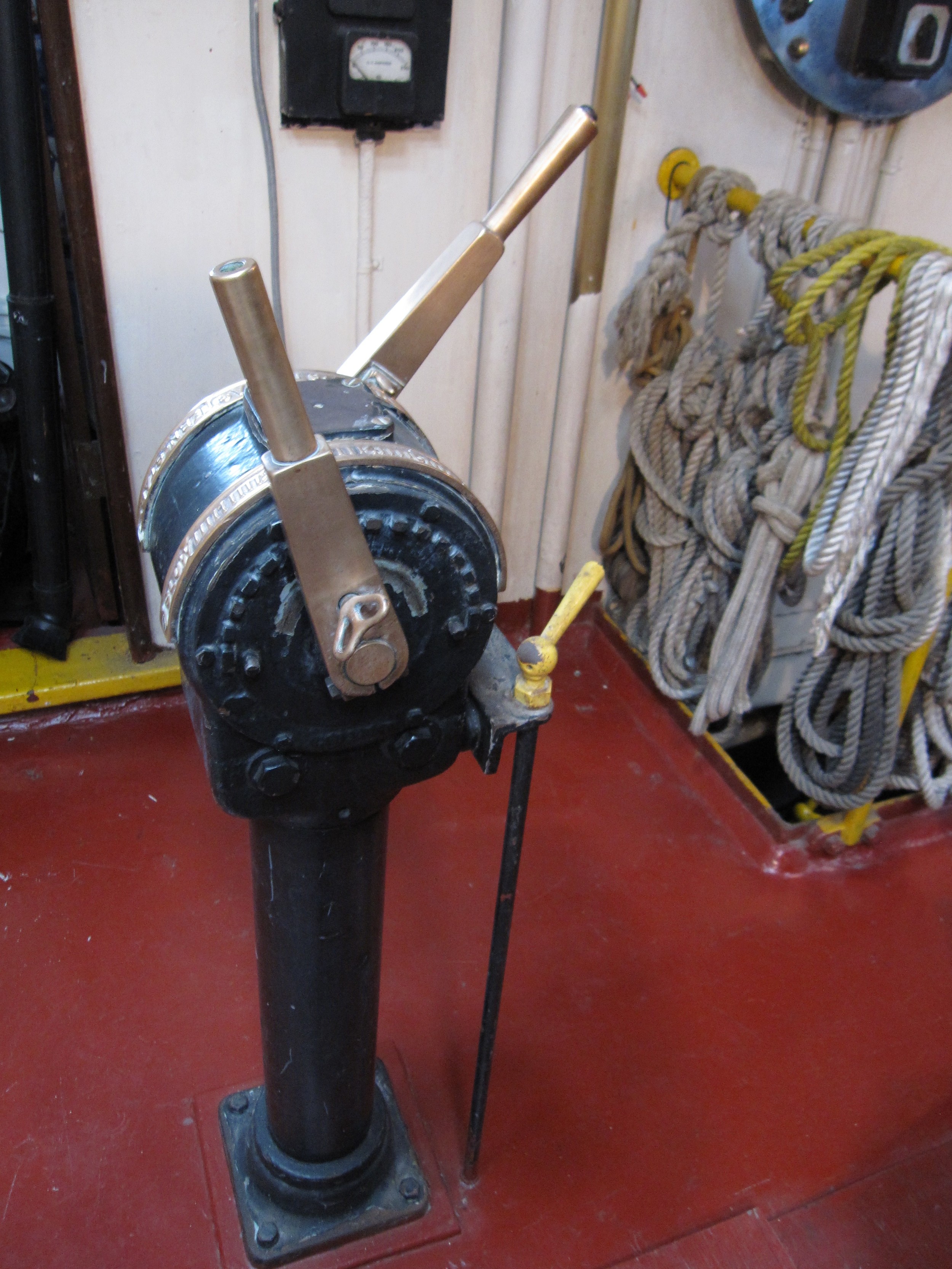120411 Whalen fidley telegraph 014.jpg