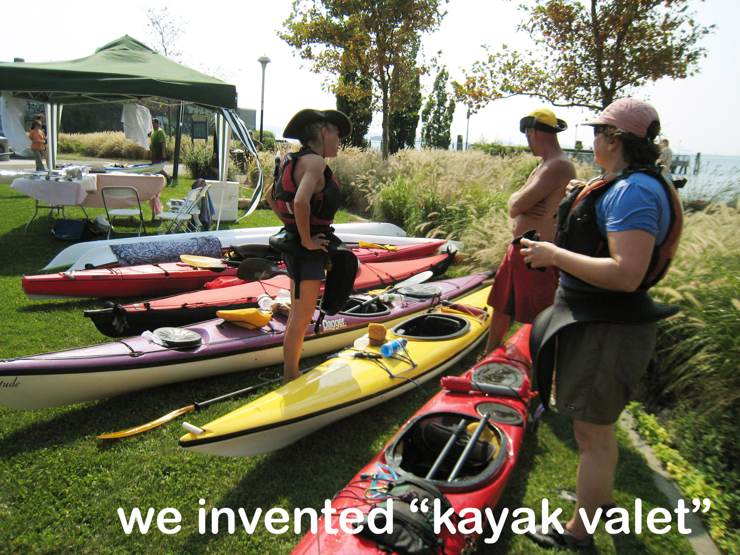 2007 PSNY kayak valet w-caption.jpg