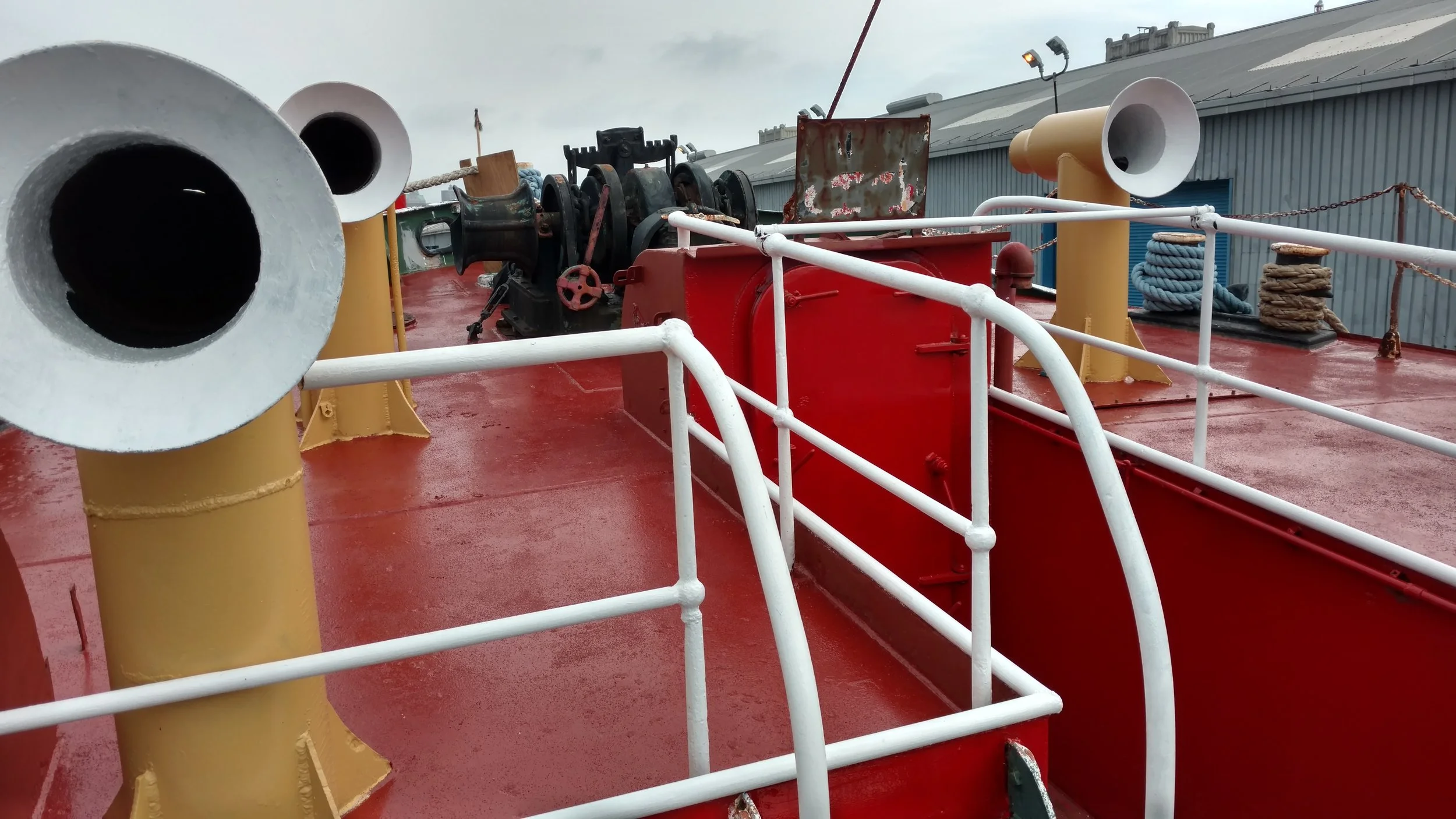 The foredeck once they were done! They also worked on the boat deck, davits, woodwork and more! Thanks to DC9 too,who helped with the vents.
