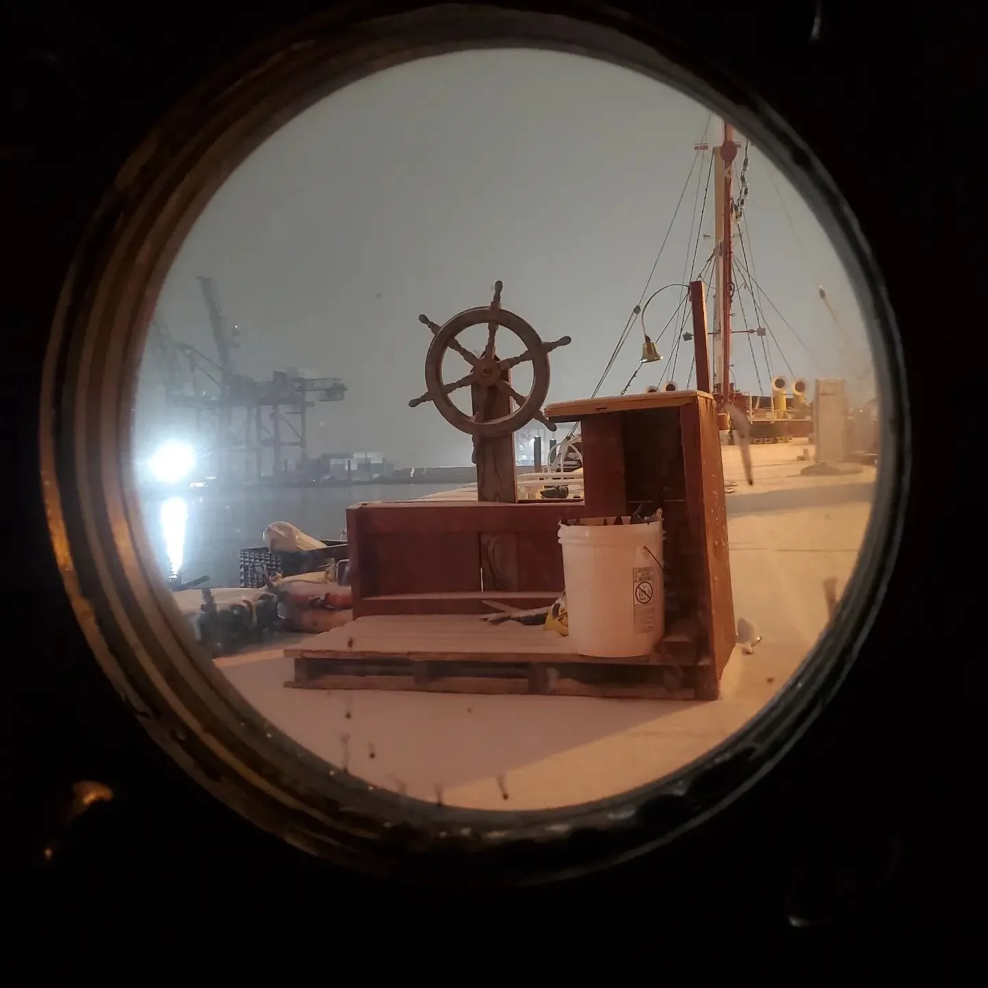 In case you forgot what snow looks like...

#portholeview of the play wheelhouse, one of our #TankerTime amenities on the deck of the tanker #MaryWhalen 

#RedHook #Brooklyn #nyc #historicship #weather