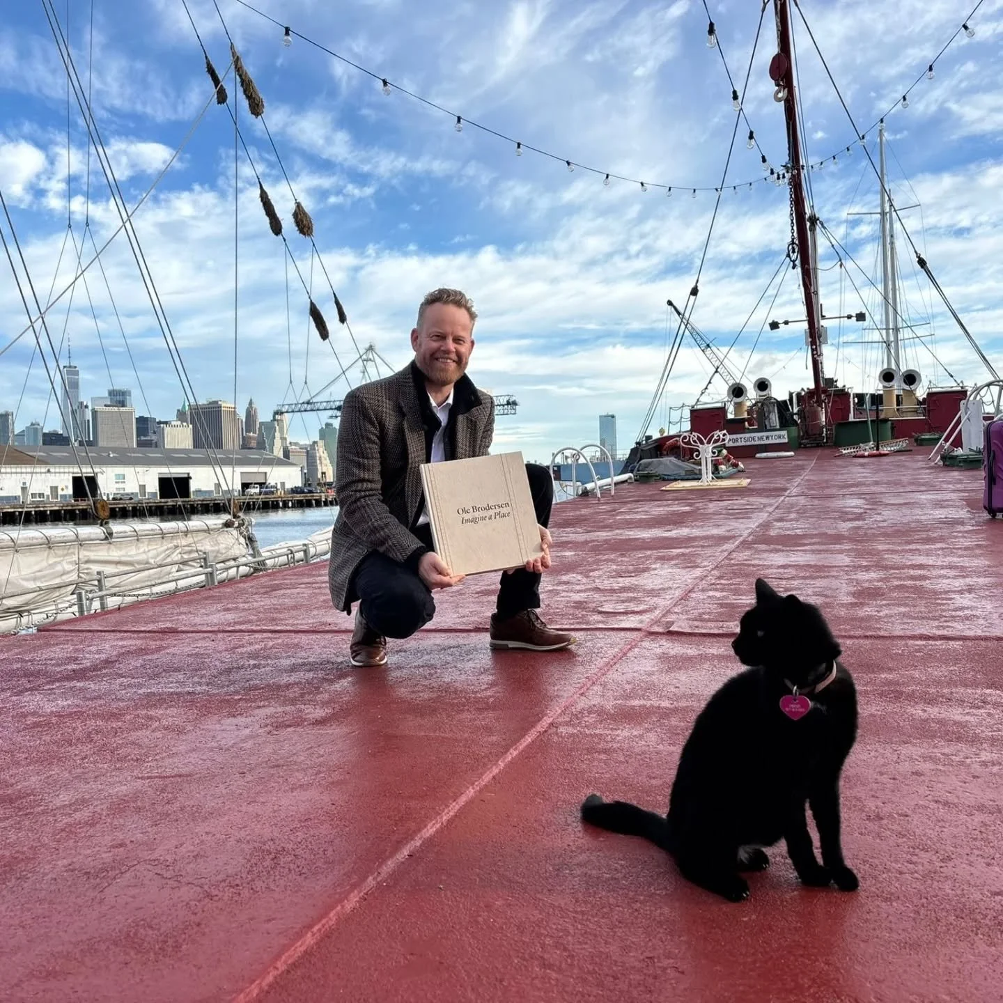 Here&rsquo;s how to start your Friday night! 6-9pm, meet sailor and maker of stunning photos @olebrodersen as he launches his book &ldquo;Imagine a Place&rdquo; on our ship Mary Whalen. RSVP needed!
 
We&rsquo;ll have hot mulled cider on our ship sto