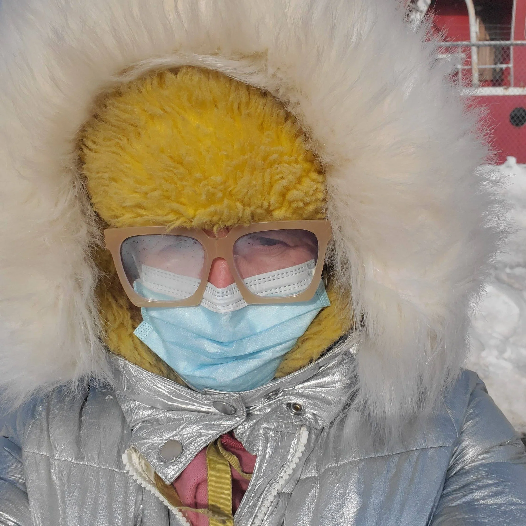 2 perspectives on #Caturday. 
🌬 Cat mom outside 
😻 Cat inside contemplating string

Life on the #MaryWhalen in #RedHook Brooklyn #shipcatChiclet