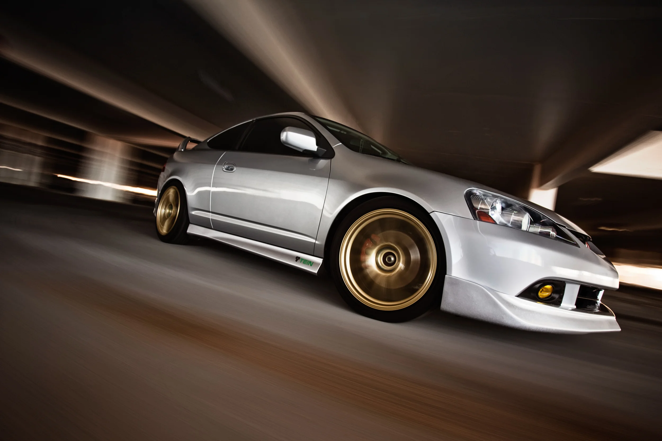 Acura3.jpg
