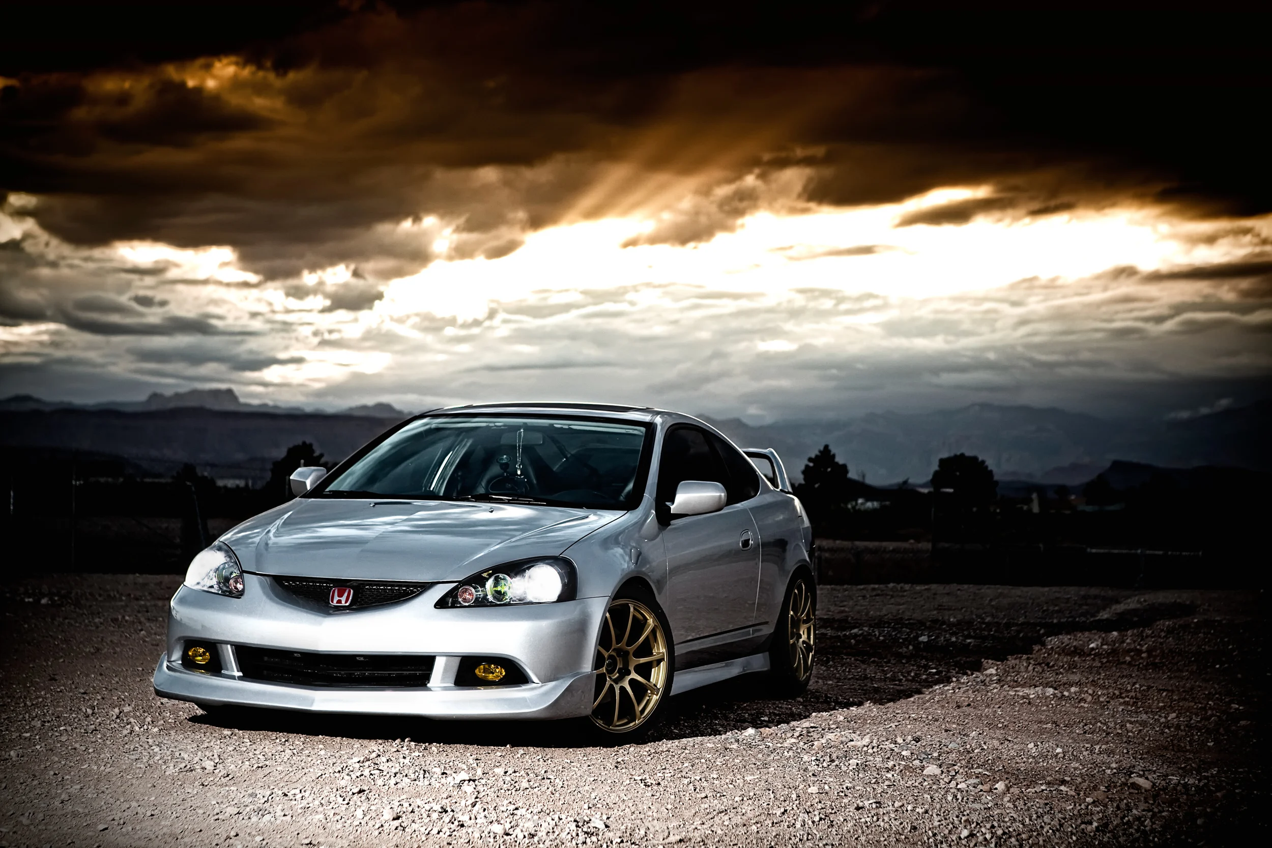 Acura4.jpg