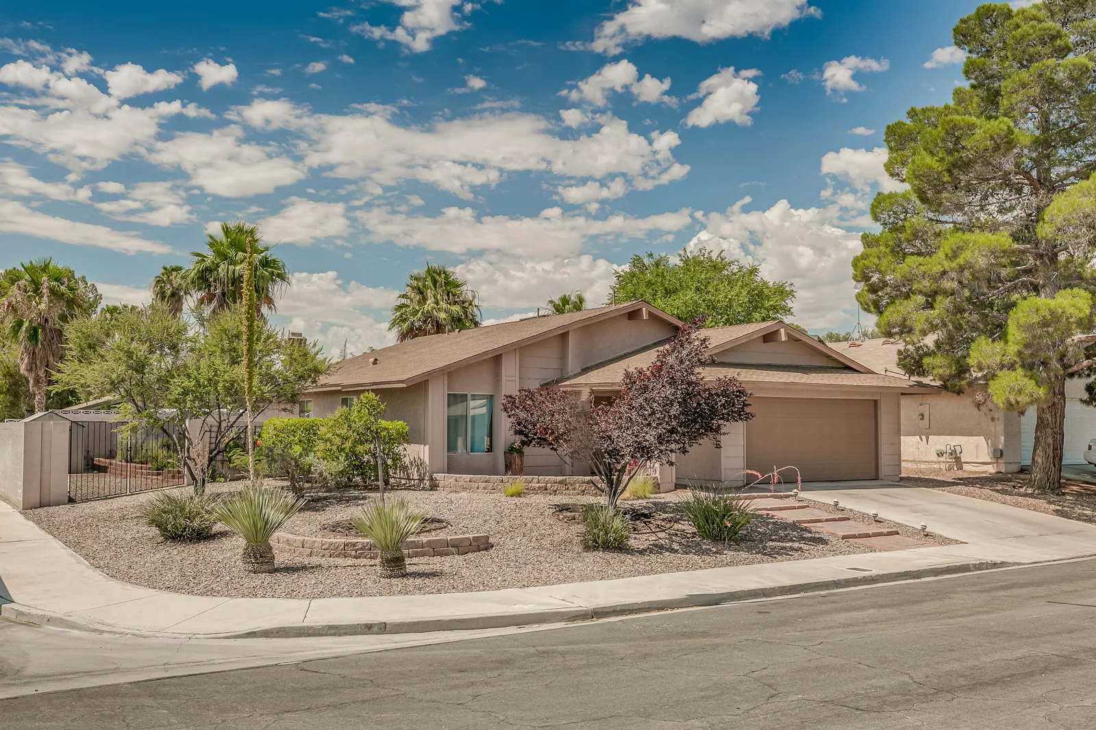 4313 Rosebank Cir-24.jpg