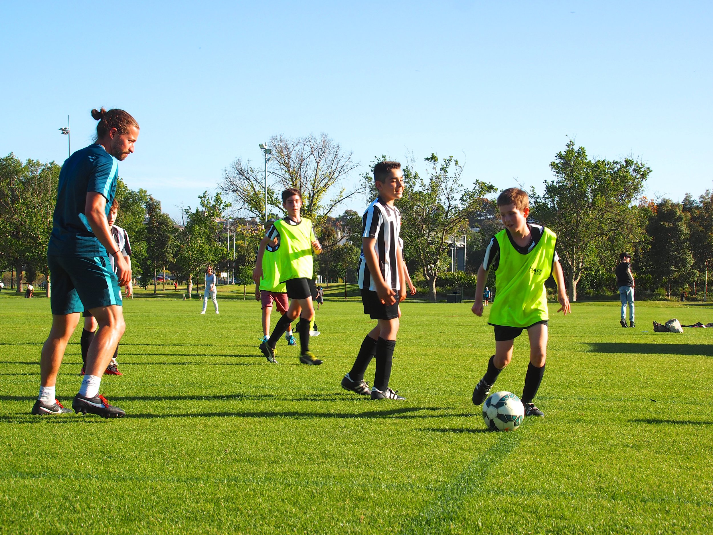  A training game on Gosch’s Paddock, next to AAMI Park stadium.