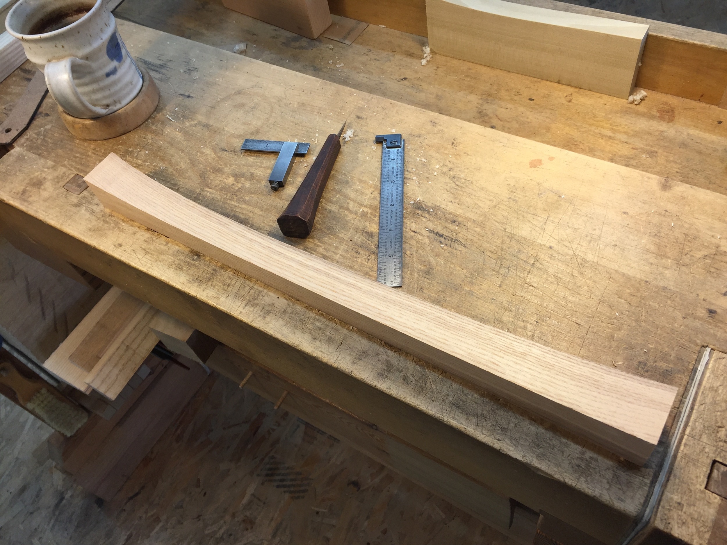  Grain following the curve of the Gumby Leg 