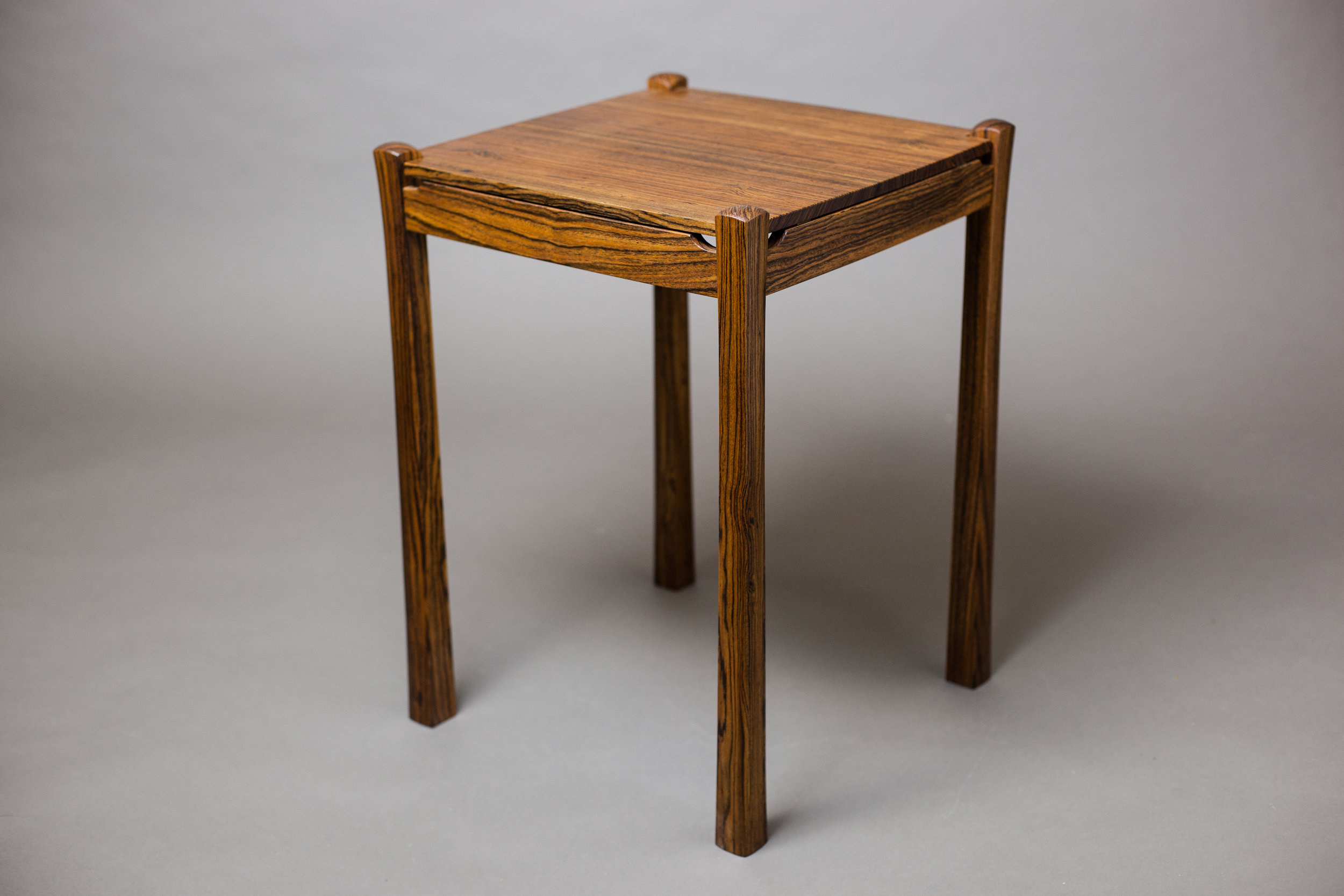  Side table by Refeal GreenblattPhotography by Tim Andries 