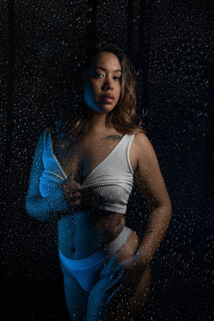 Boudoir in the shower