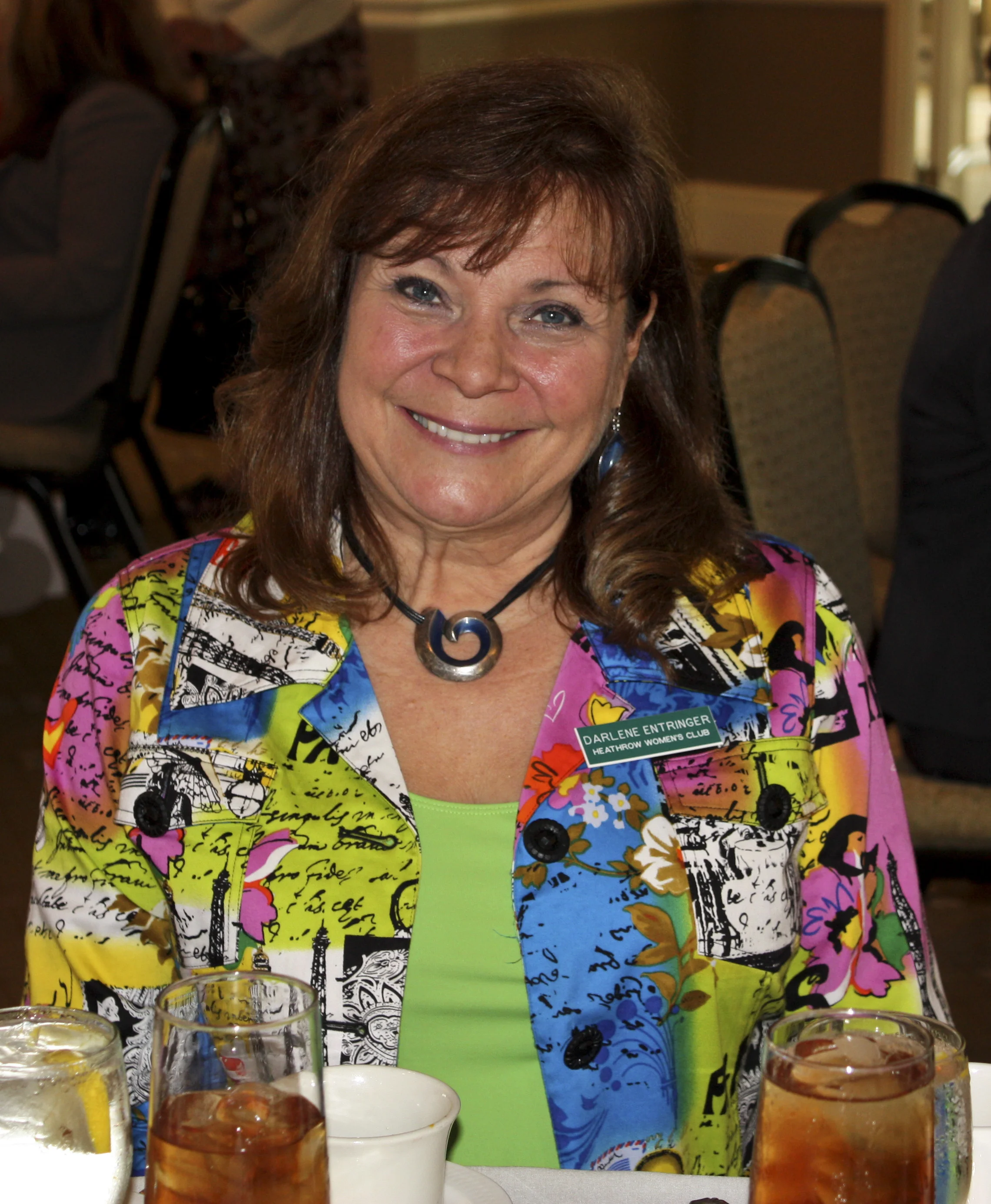 HWC Luncheon Valentine's Purse Auction 040.JPG