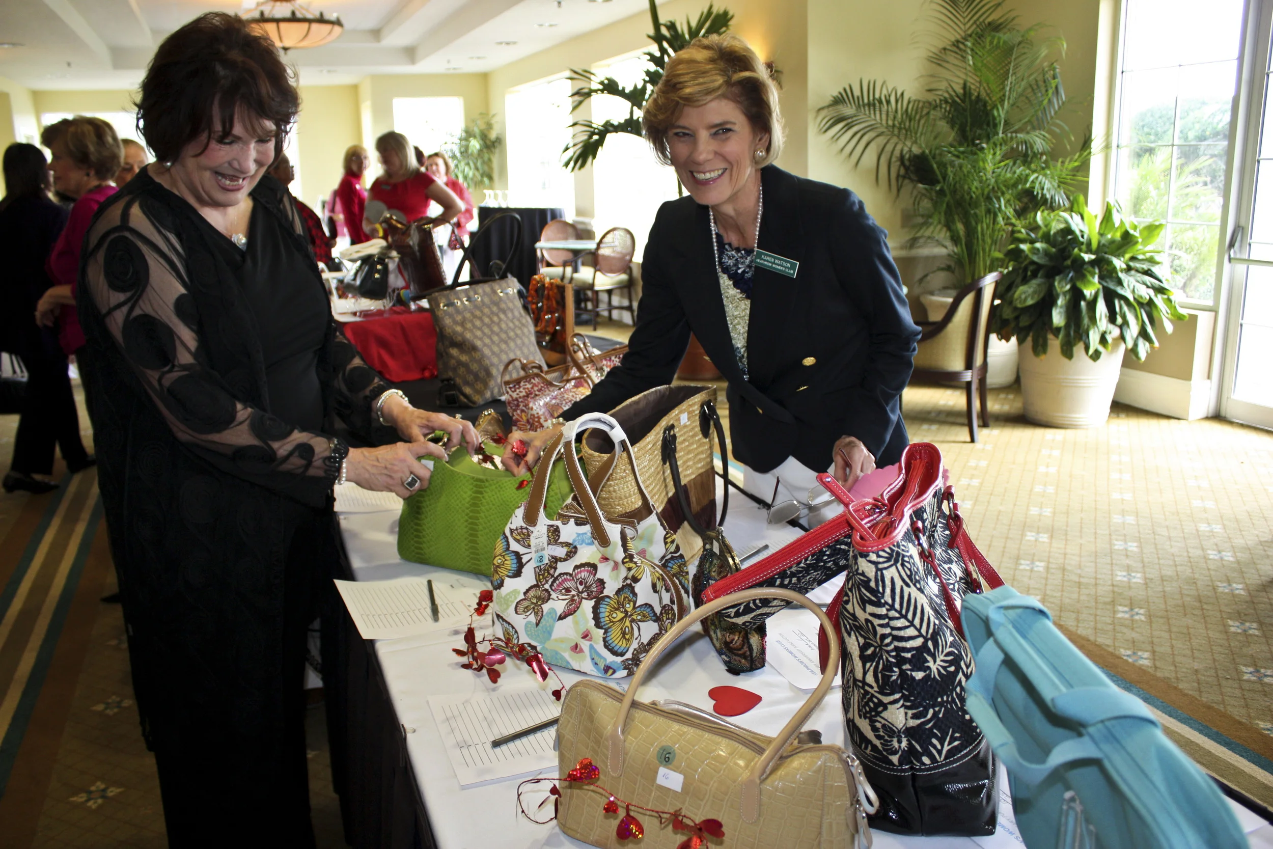 HWC Luncheon Valentine's Purse Auction 007.JPG