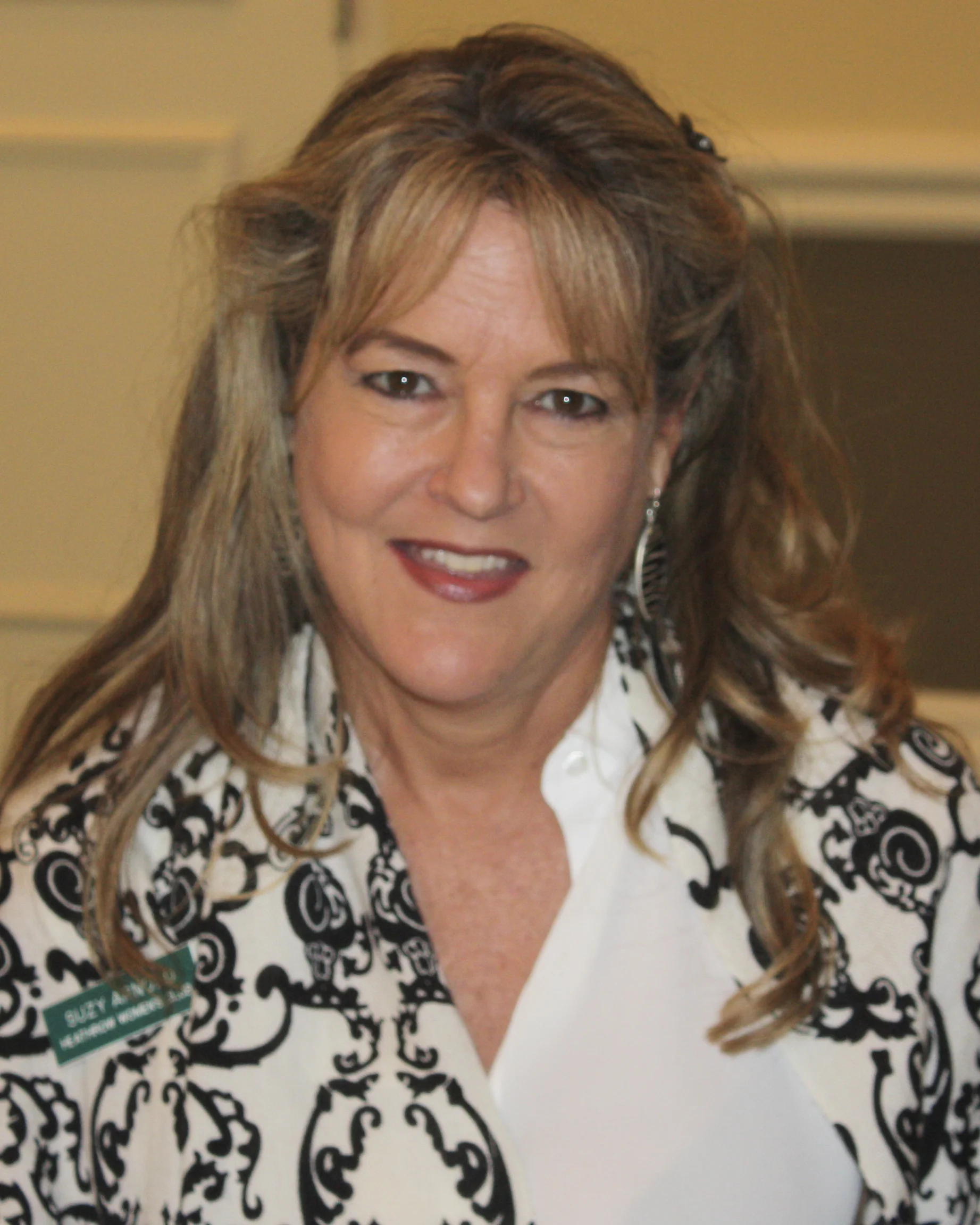 Suzy Arnold.JPG