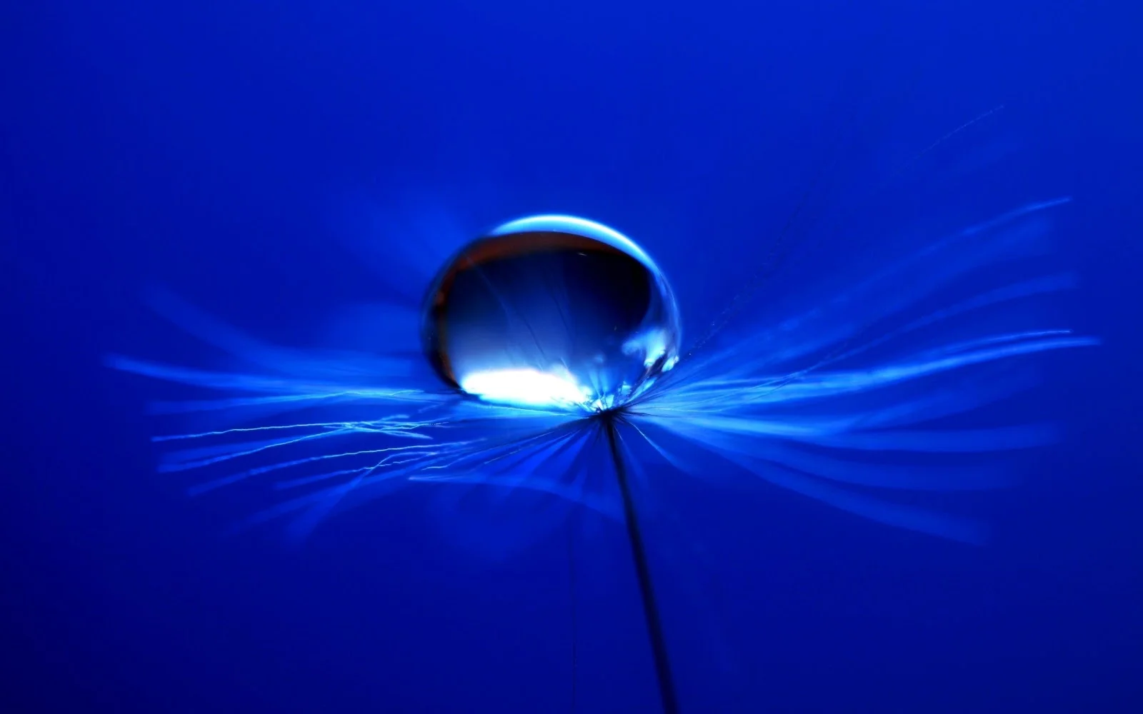 Blue-Water-Wallpaper-Water-Drop1.jpg