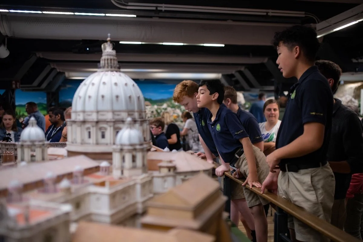 Spotting Familiar Stages in Miniatur Wunderland