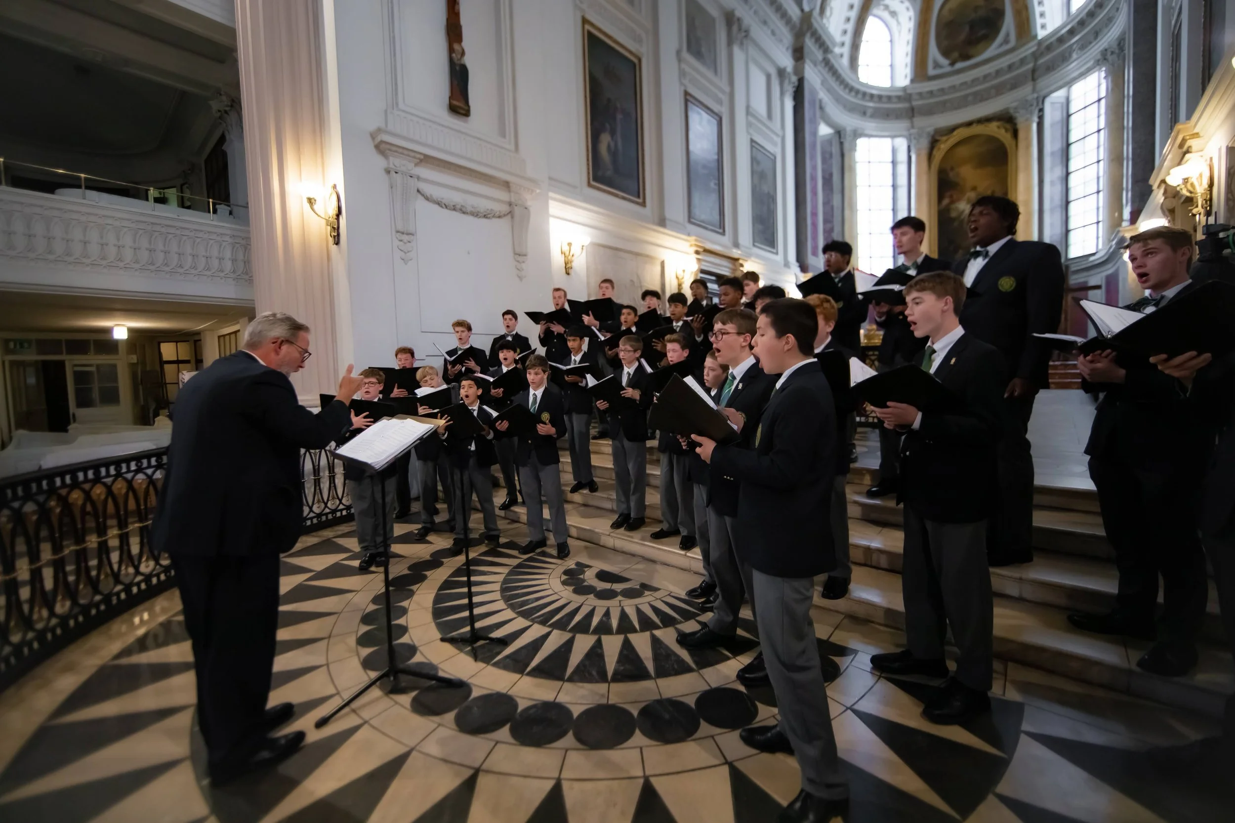 🌎 Georgia Boy Choir Alpine Tour | Milan, Italy | Duomo di Milano Concert