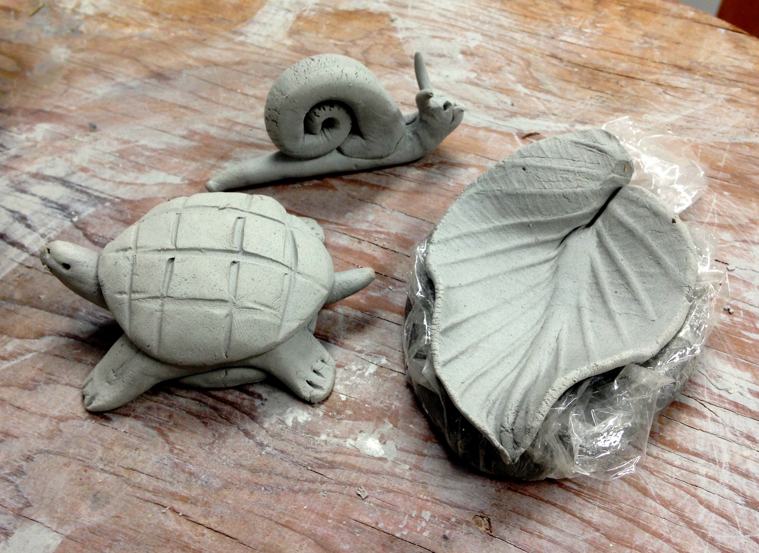 last but not least - ideas for small projects for visiting grandchildren and a mini example of how I make my hosta leaf plates