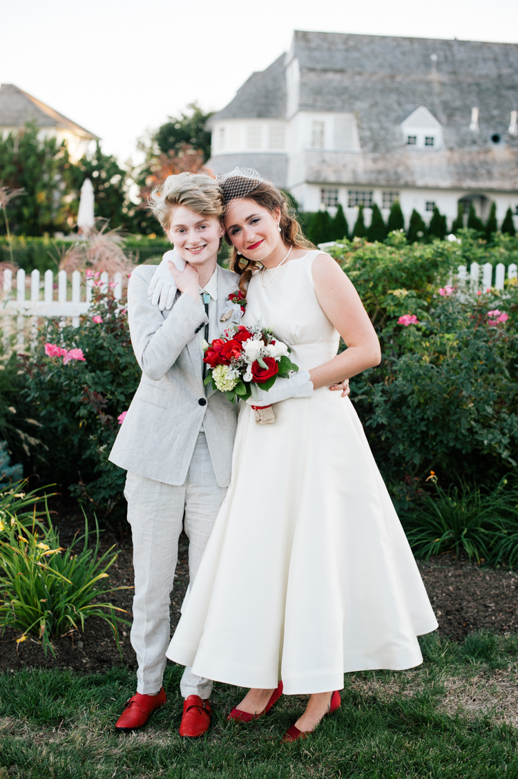 Britt + Elliott ; Photos by Lydia Jane Photography (www.lydiajane.com)