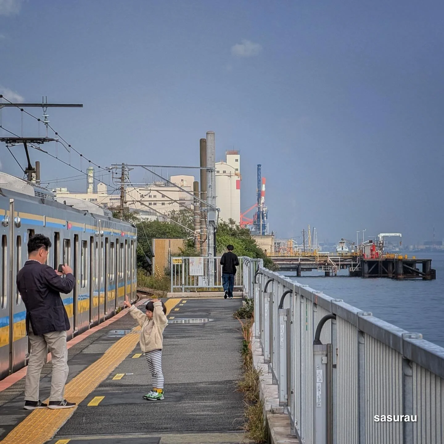 海の上にある駅で。 #google #pixel10profold #teampixel