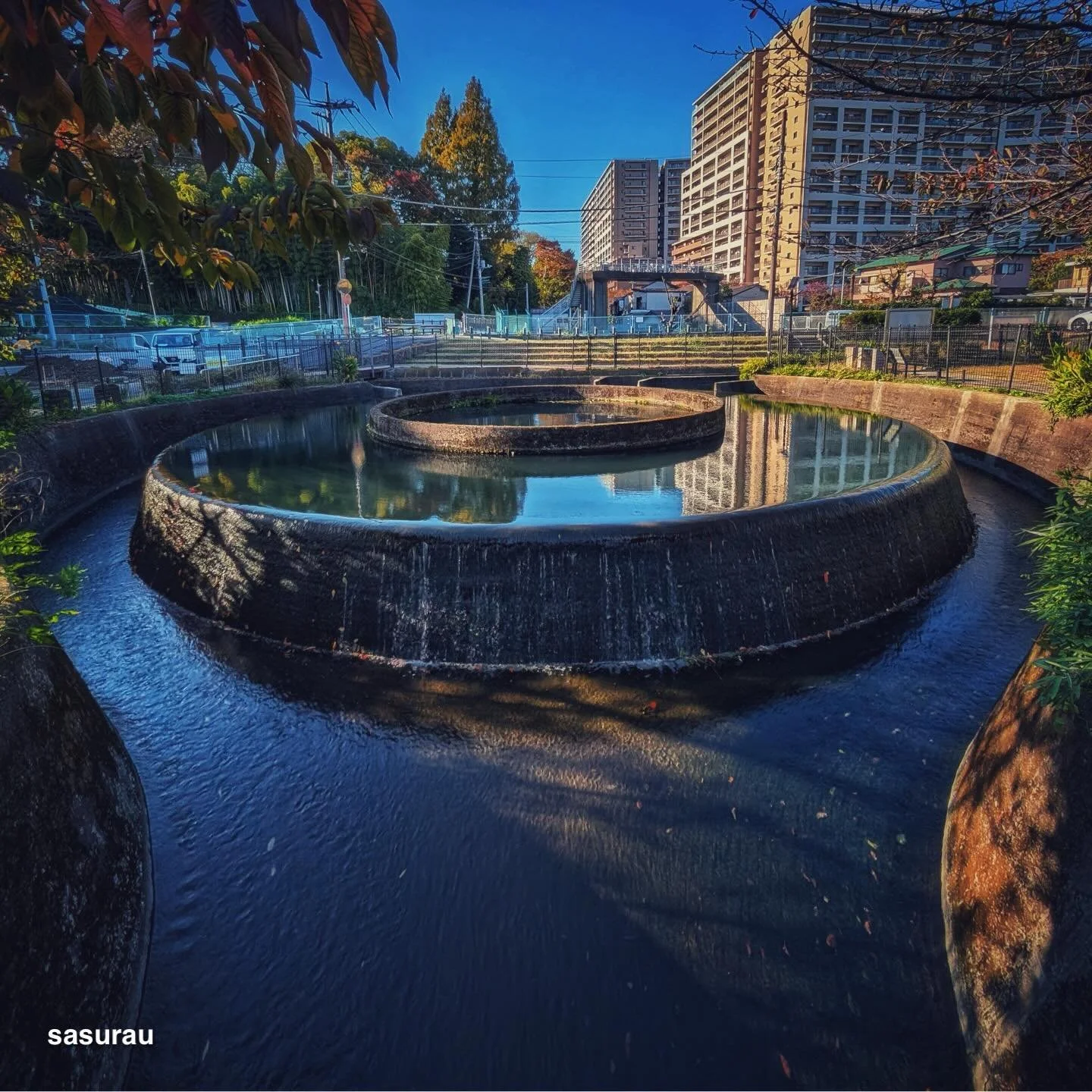 円筒分水。 #google #pixel10profold #teampixel