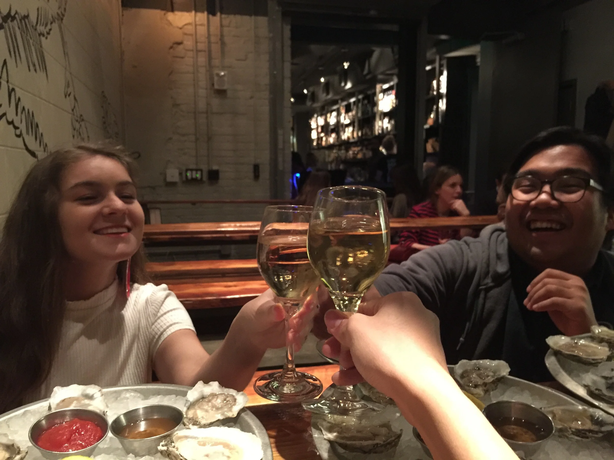 Happy Hour Oysters!