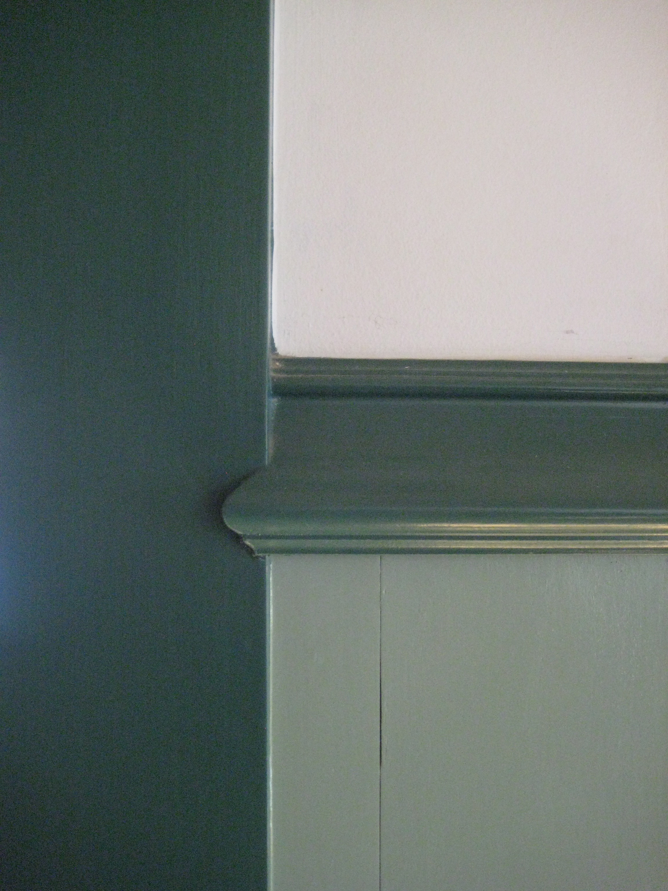 green wainscot detail.jpg