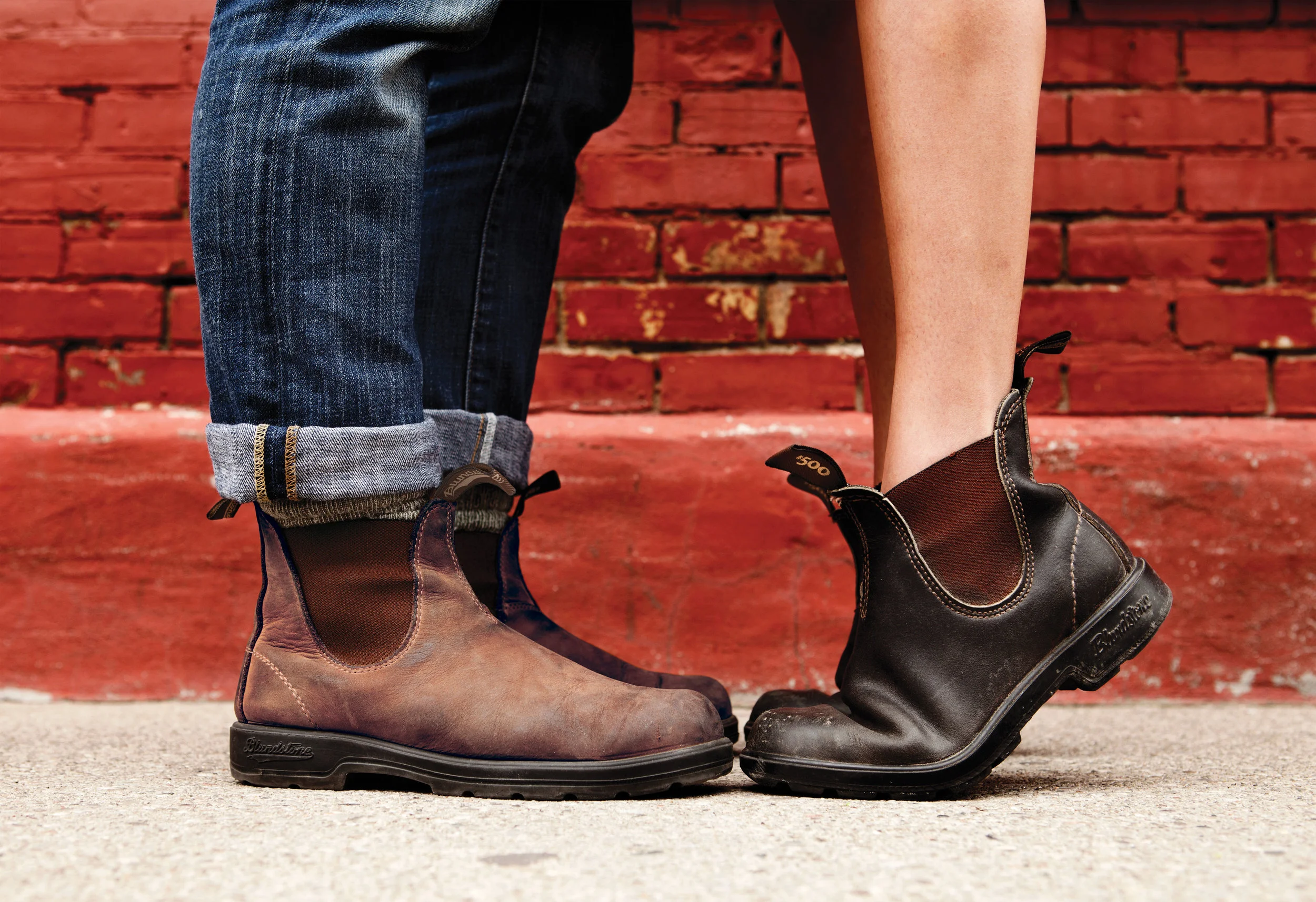#14_585&500_boot-kiss.jpg
