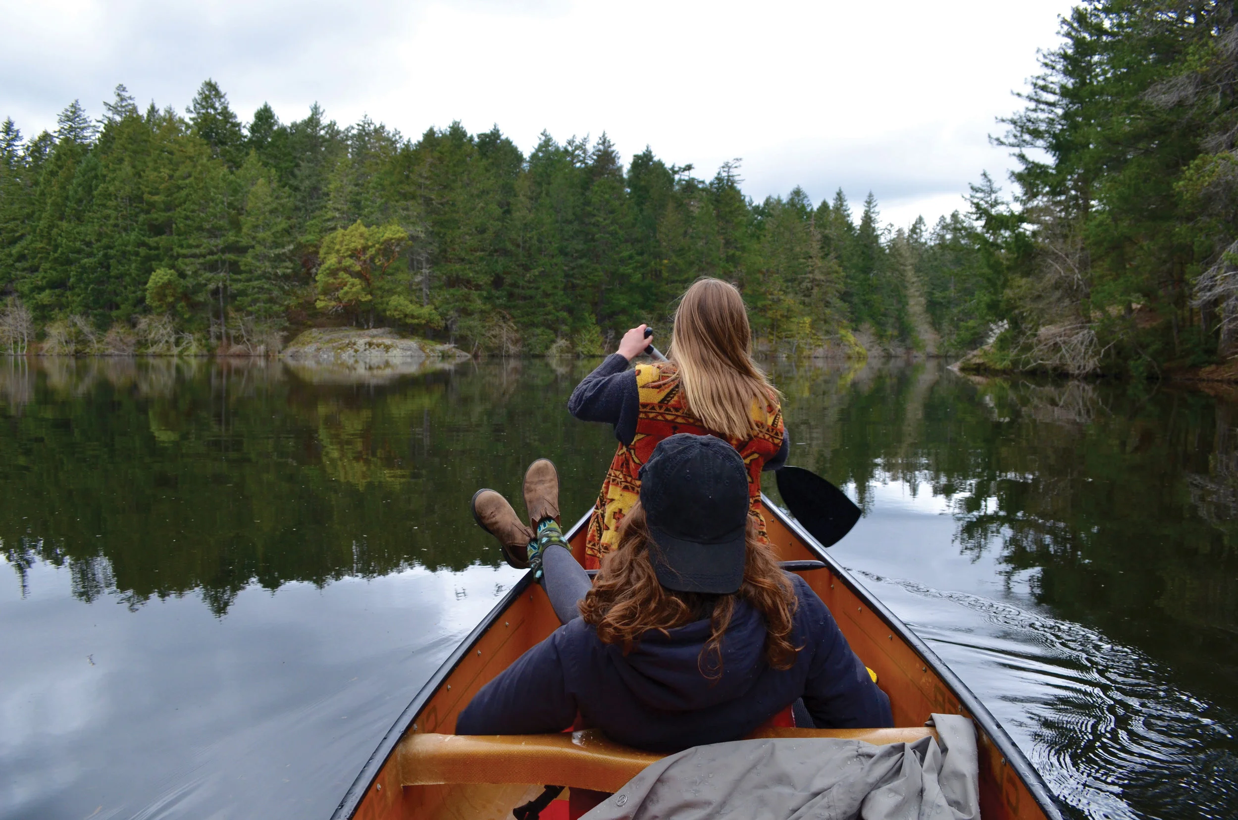 #27_585_Canoe_life_is_good.jpg