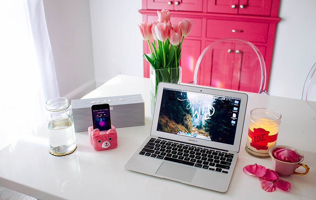 I've been blogging from my kitchen lately and I love it. I love my office, but it's a mess right now. What I'm listening to on my phone in the photo is this album , it's been great blogging music (if that's even a thing). 