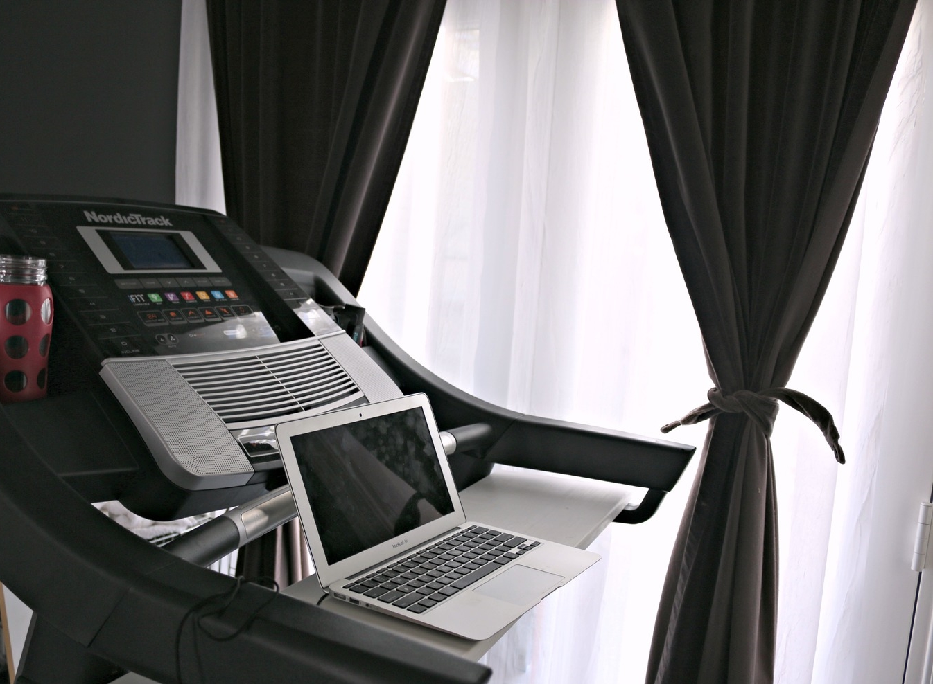 pseudo treadmill desk7.jpg