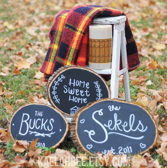 These aren't FNL related but how awesome would a FNL quote be on these custom wooden signs from Kaelahbee ? 