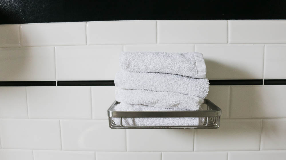 bathroom renovation on ourcitylights-4.jpg