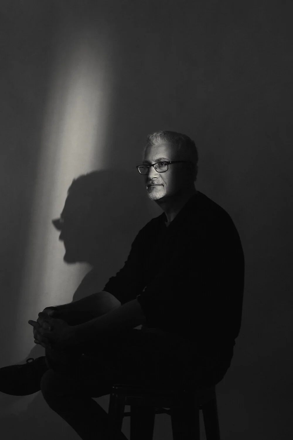 dramatic lighting — Los Angeles | Columbus Editorial, Music, Commercial  Photographer, image size:1000x1500