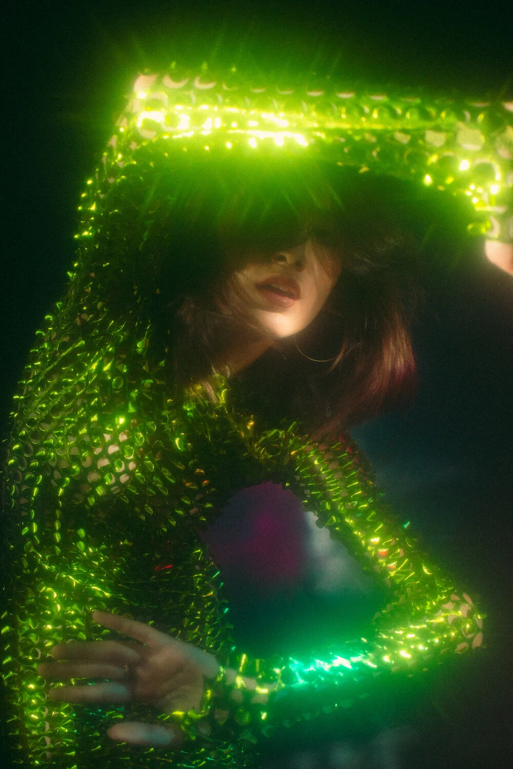 Creating Dappled Light with a DIY Reflector