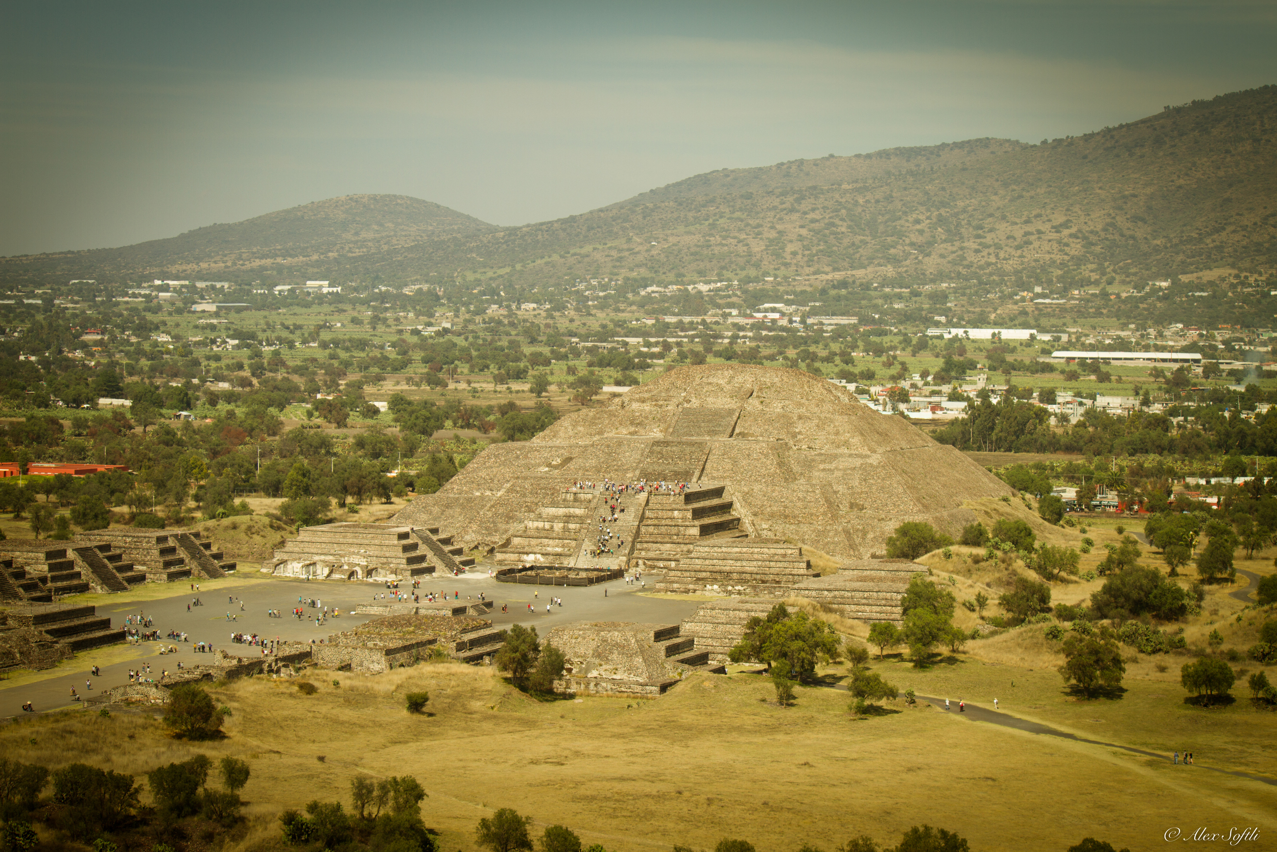 Pyramid of the Moon