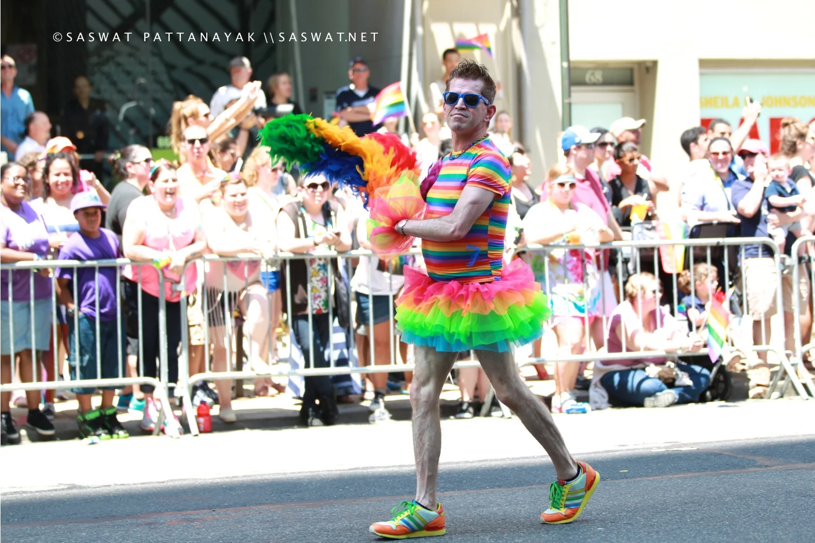 saswat-gay-parade11.jpg