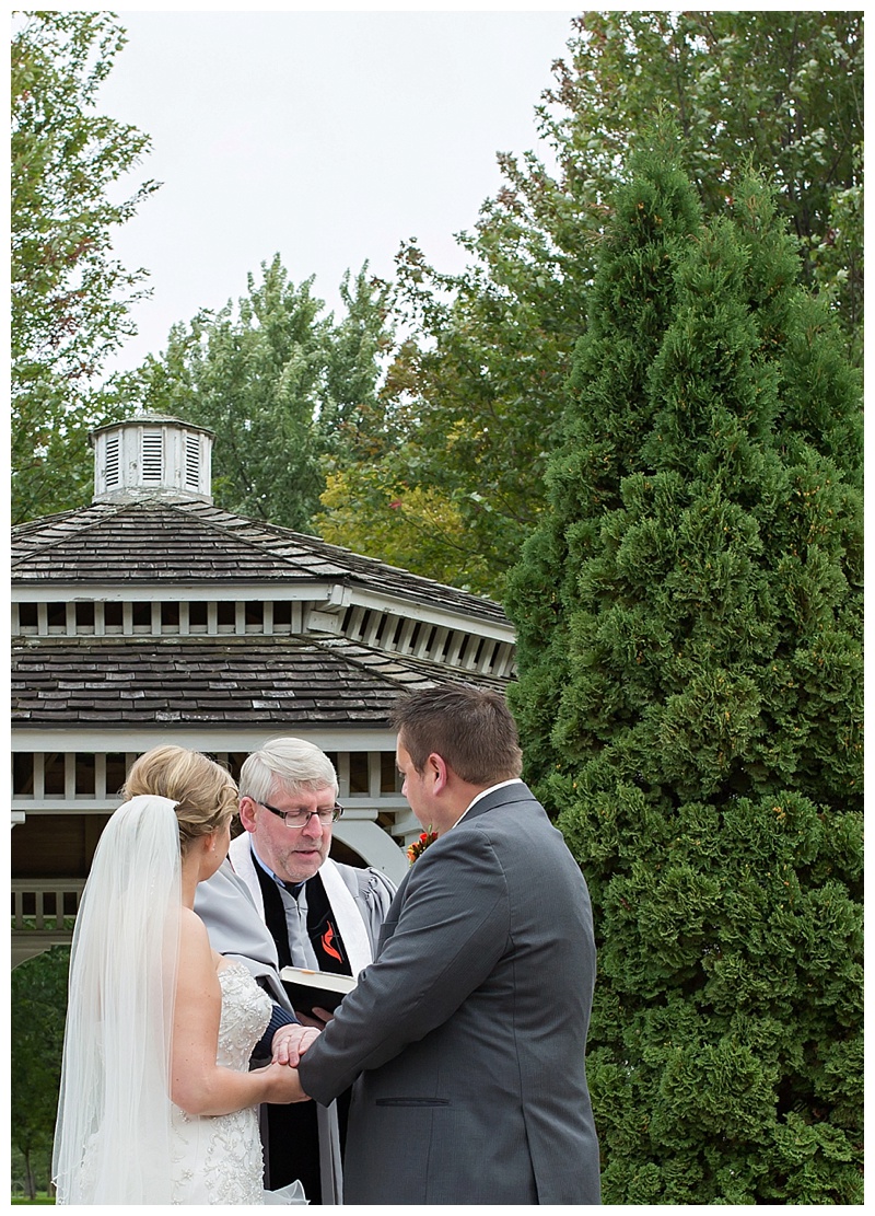 Appleton-wedding-Green-Bay-photographer-favorite-moments-best-of-2015-Gosias-Photography-ceremony-023.jpg