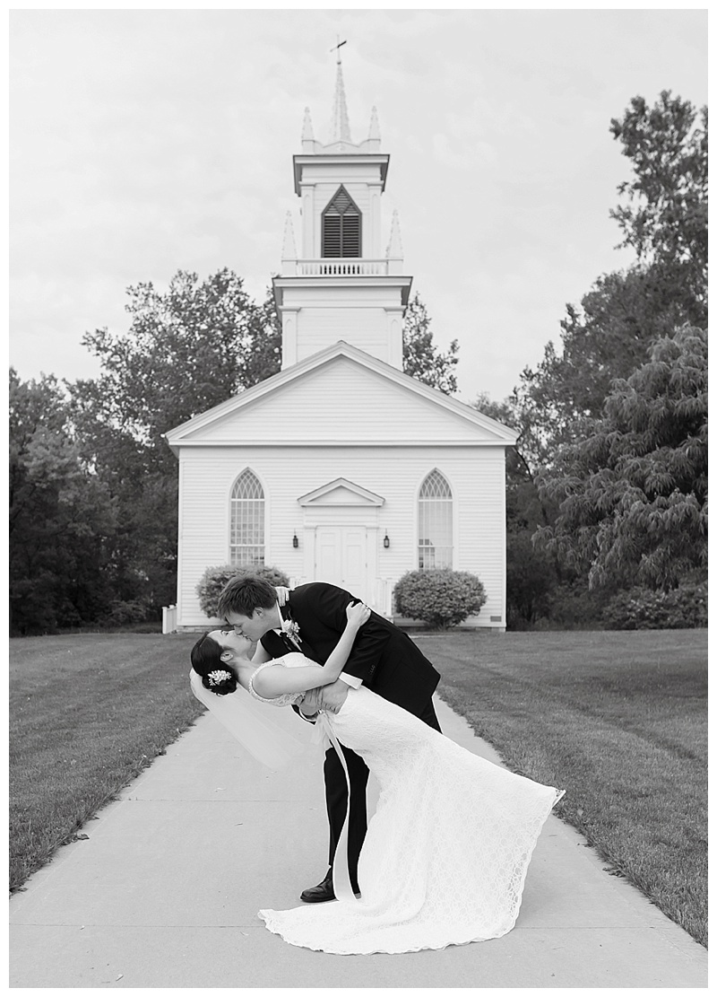 Appleton-wedding-Green-Bay-photographer-favorite-moments-best-of-2015-Gosias-Photography-couple-013.jpg