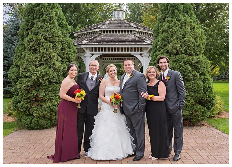Appleton-wedding-Green-Bay-photographer-favorite-moments-best-of-2015-Gosias-Photography-group-bridal-party-006.jpg