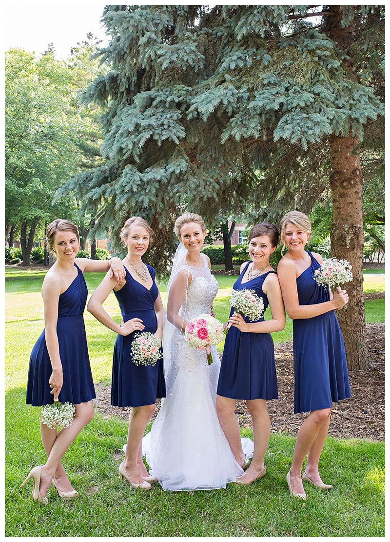 Appleton-wedding-Green-Bay-photographer-favorite-moments-best-of-2015-Gosias-Photography-group-bridal-party-024.jpg