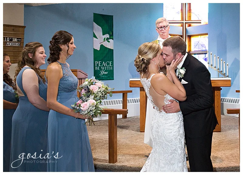 Appleton-wedding-photographer-Gosias-Photography-Waverly-Beach-Sarah-Sean-reception-Lutheran-ceremony-_0019.jpg