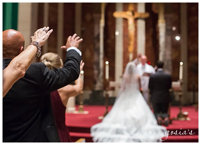 Appleton-wedding-photographer-Gosias-Photography-Milwaukee-ceremony-reception-Marcus-Performing-Arts-Center-_0016.jpg