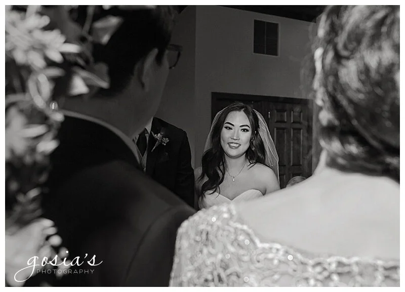 Appleton-wedding-photographer-Gosias-Photography-Milwaukee-ceremony-reception-Riverview-Gardens-_0016.jpg